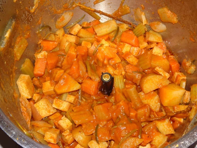 Ragout irlandais (Irish Stew) à l’agneau ou au tofu et à la bière brune